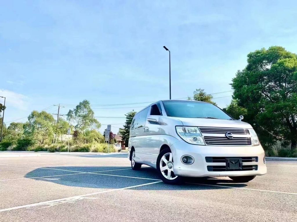 2008 Nissan Elgrand 2.5L V6 Highway Star ME51