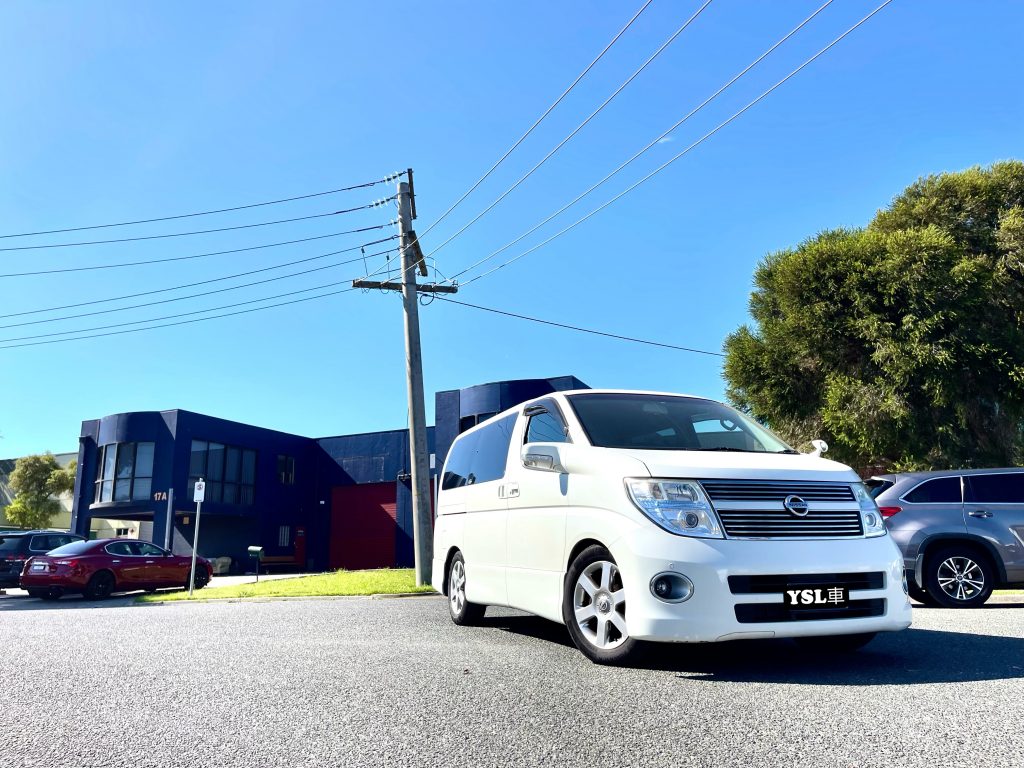 2008 Nissan Elgrand 3.5L V6 Highway Star 4WD NE51