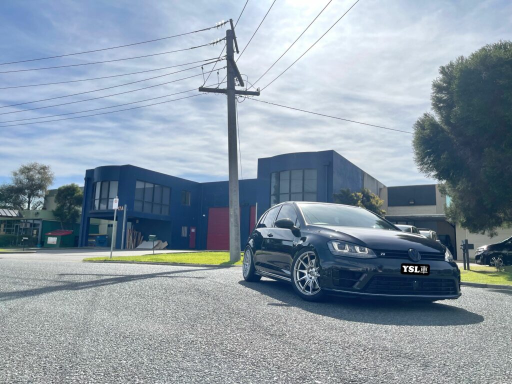 2017 Volkswagen Golf R 7 Auto 4MOTION MY17